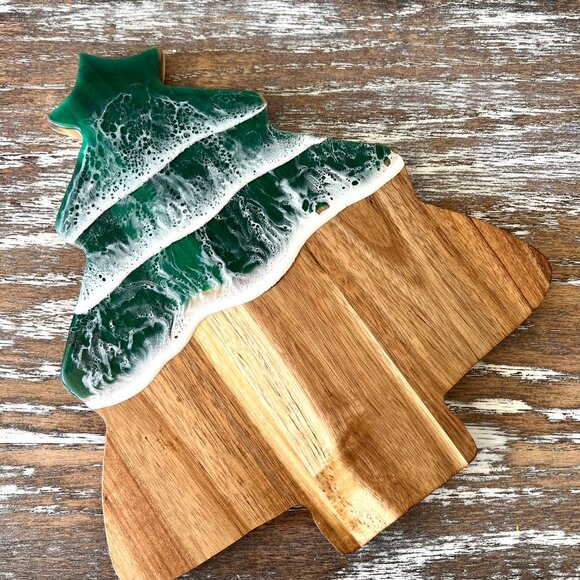 CHRISTMAS TREE Ocean Waves Resin Wooden Cutting Board Charcuterie Board Tray - Picture 4 of 4